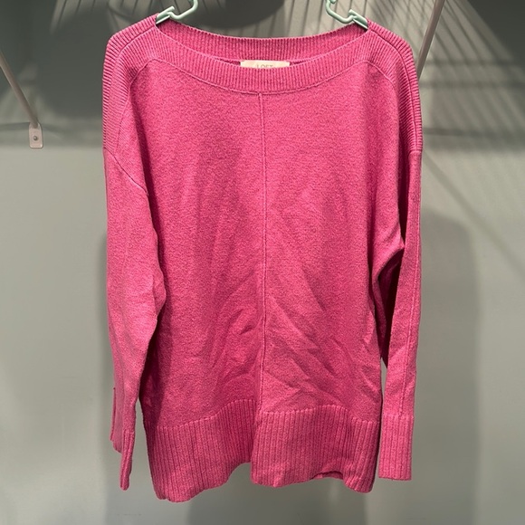 Women's Pink Sweater - Picture 1 of 4